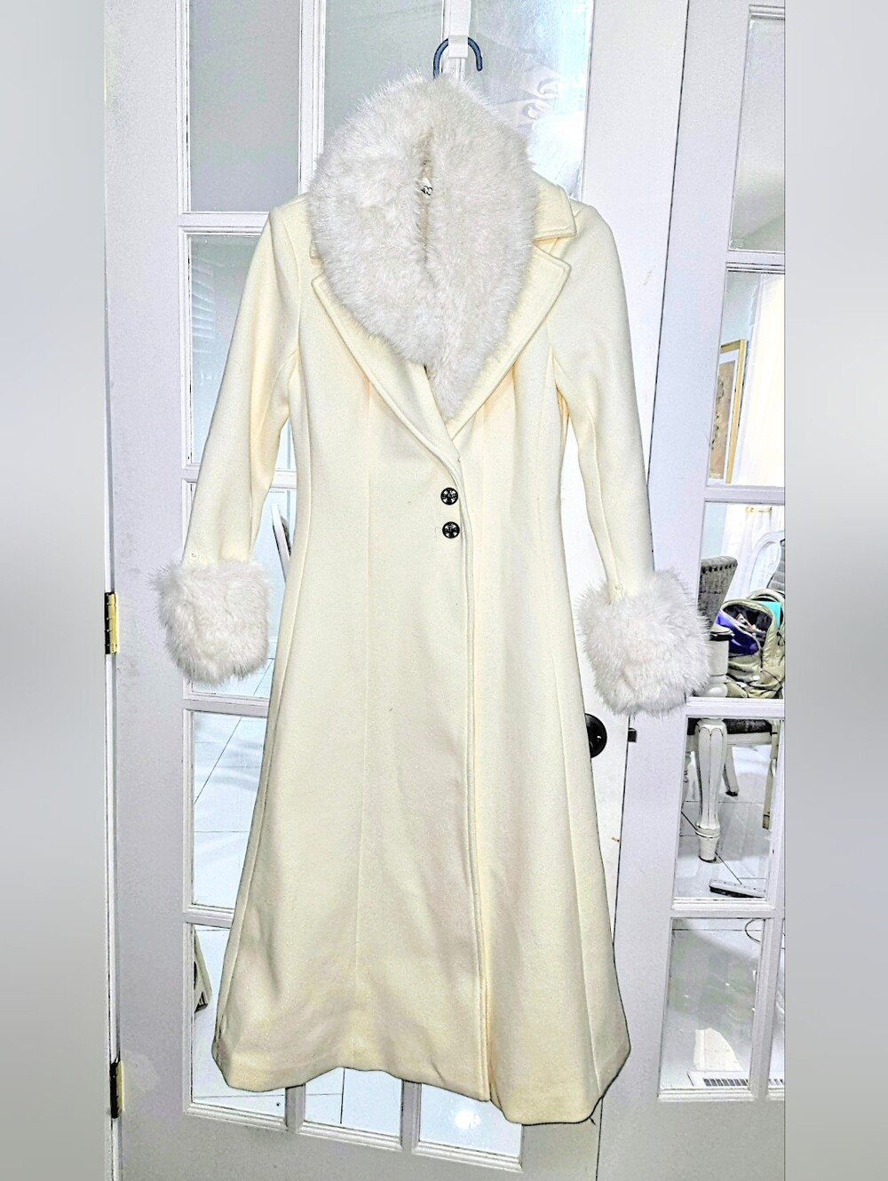 Women's Cream Wool-Blend Peacoat with Faux Fur Trim
